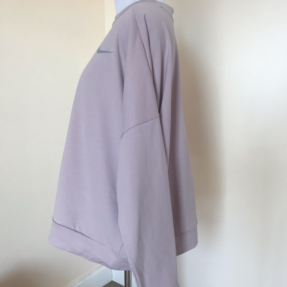 NWT Nike Women’s Sportswear - Picture 6 of 7